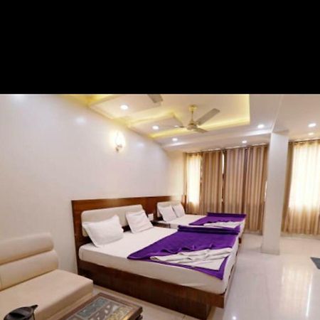 Hotel Le Mem Delhi  Exterior photo