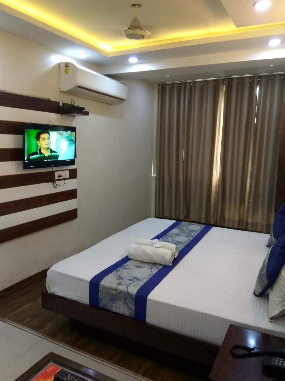 Hotel Le Mem Delhi  Exterior photo