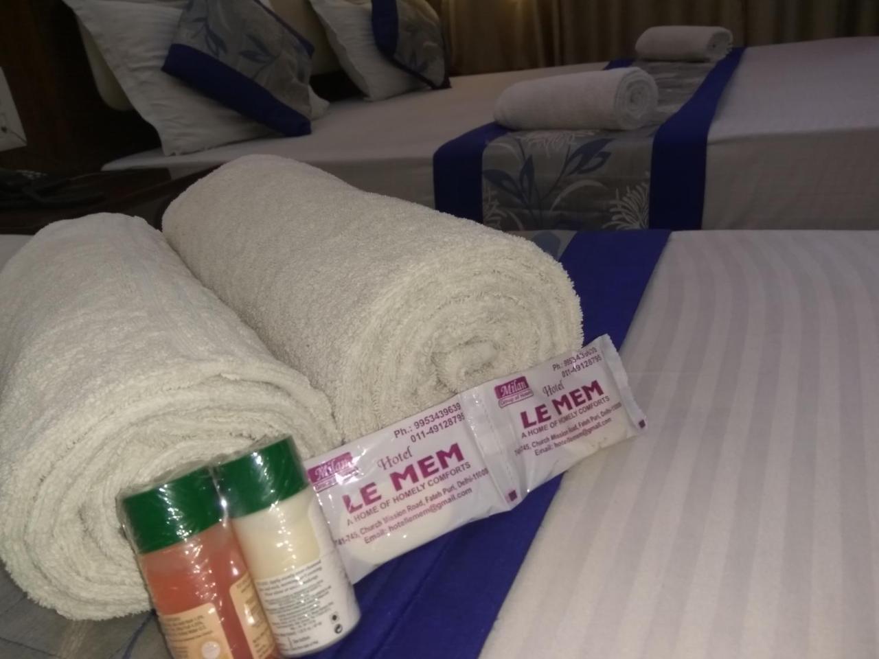 Hotel Le Mem Delhi  Exterior photo